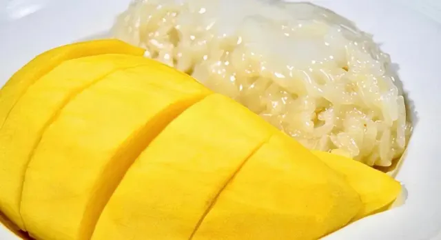 Mango and Sticky Rice